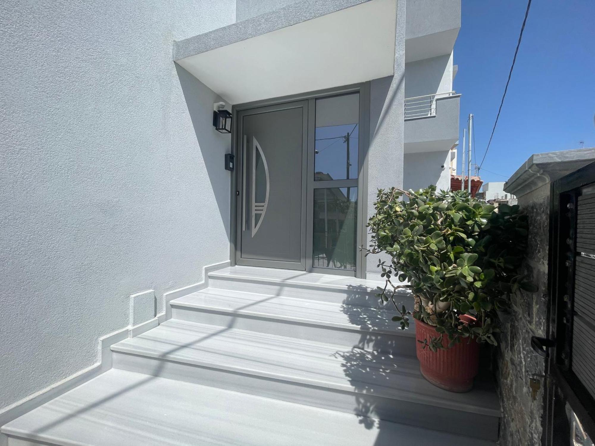 The Skyline Escape Apartment Heraklion  Ngoại thất bức ảnh