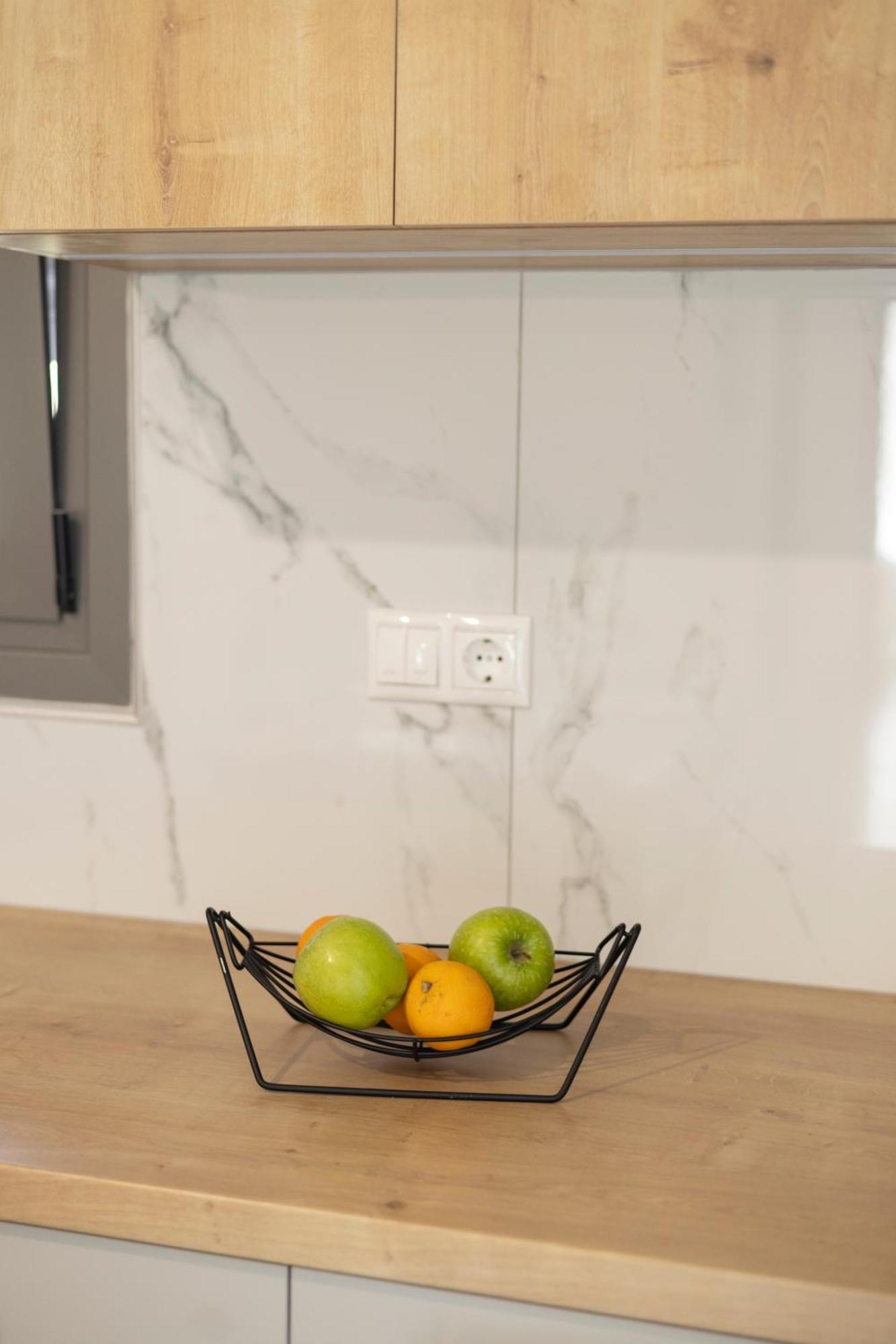 The Skyline Escape Apartment Heraklion  Ngoại thất bức ảnh