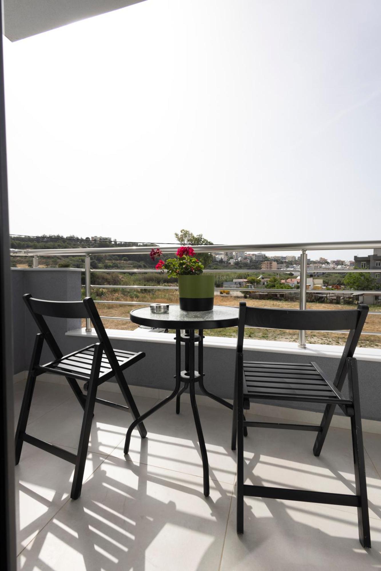 The Skyline Escape Apartment Heraklion  Ngoại thất bức ảnh