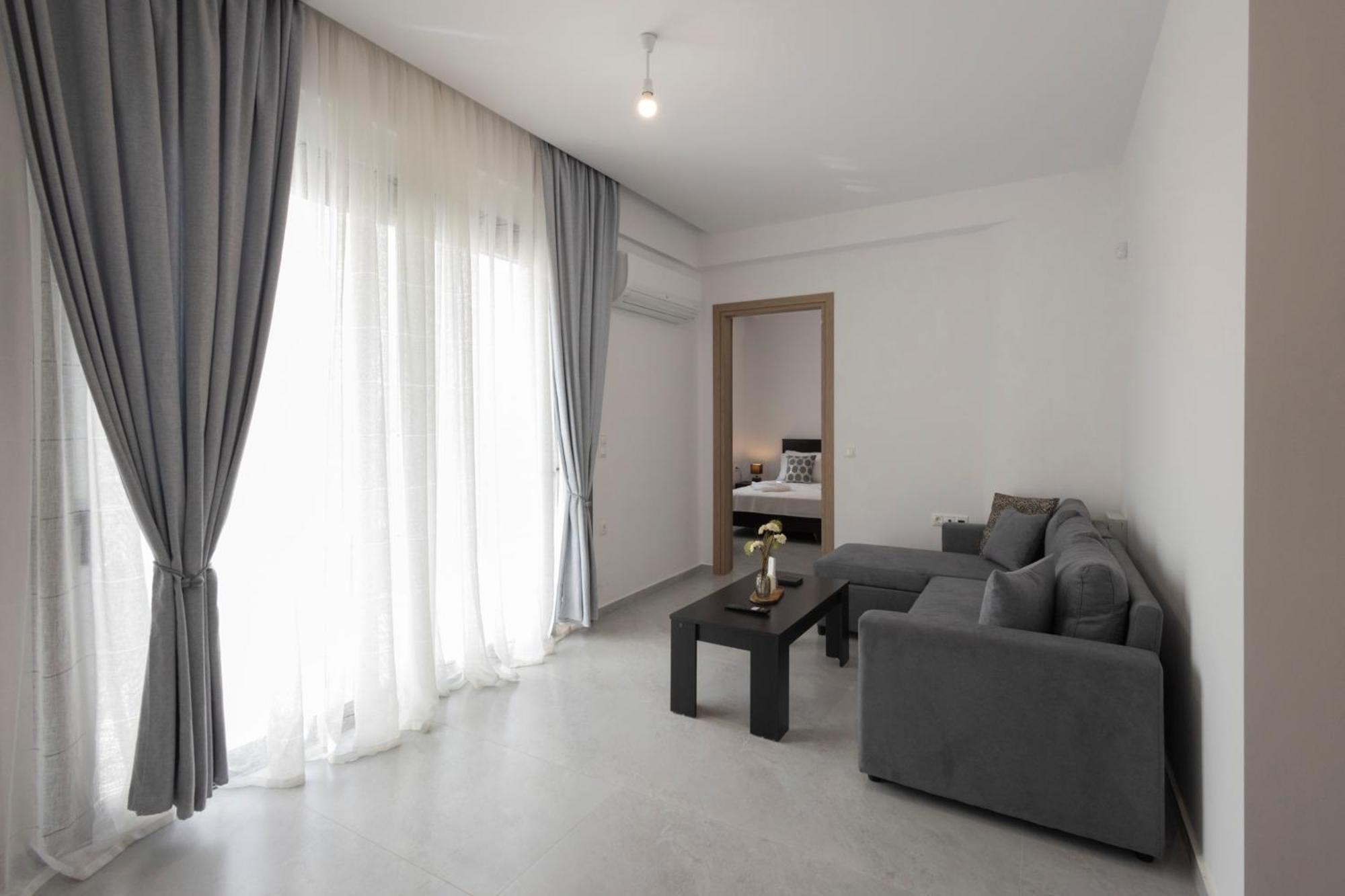 The Skyline Escape Apartment Heraklion  Ngoại thất bức ảnh
