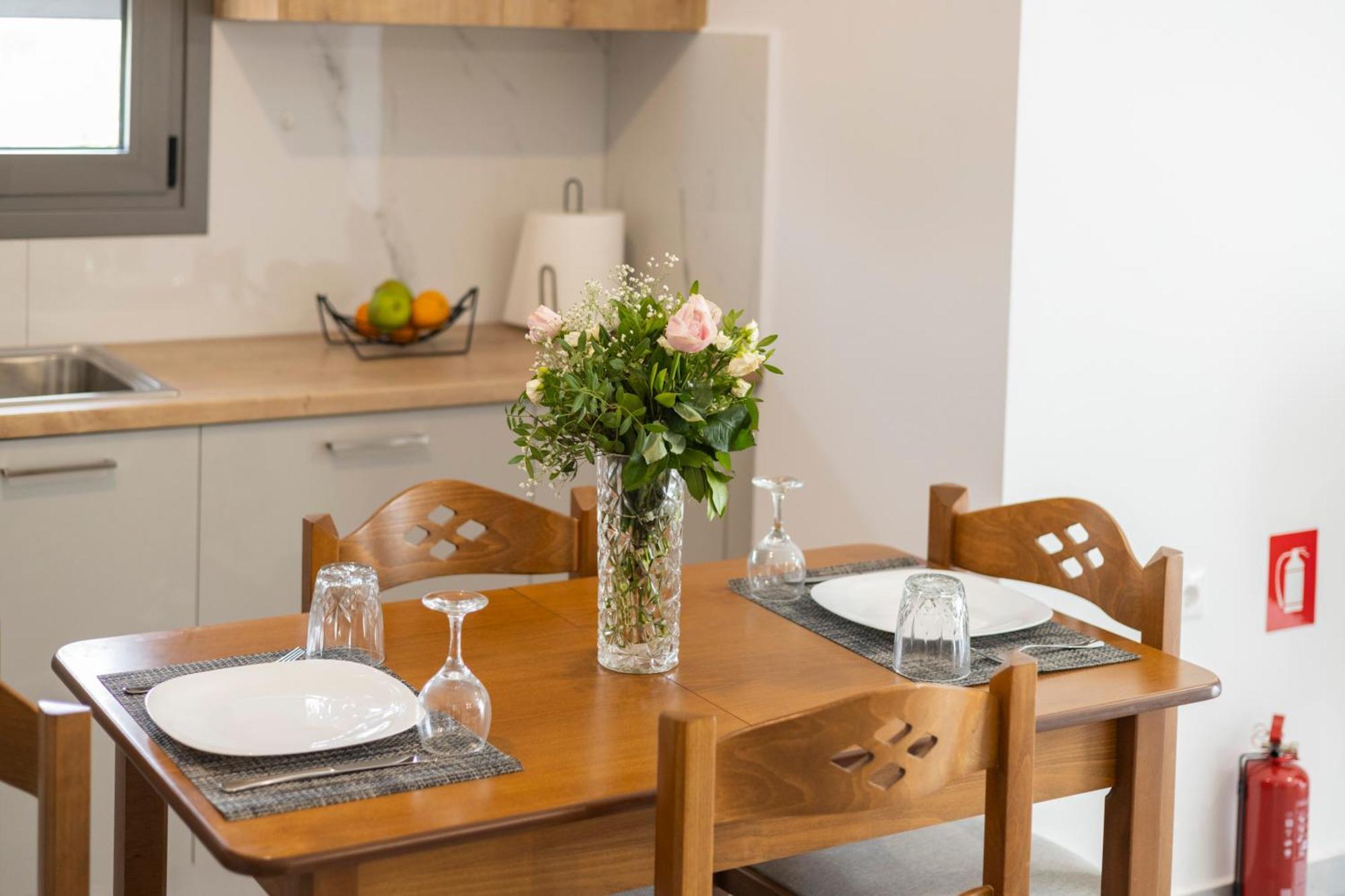 The Skyline Escape Apartment Heraklion  Ngoại thất bức ảnh