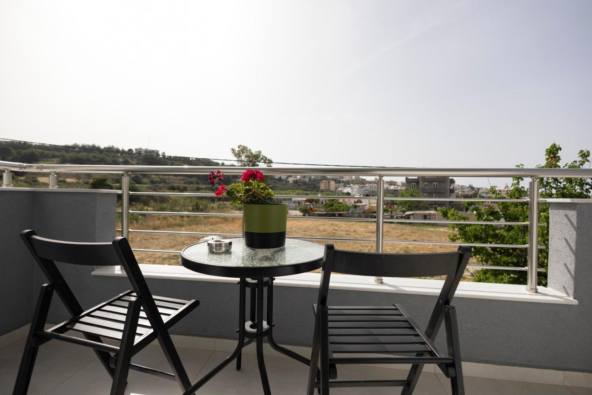 The Skyline Escape Apartment Heraklion  Ngoại thất bức ảnh